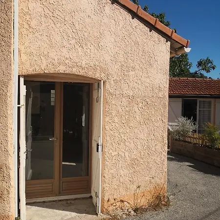 Appartement Studio Proche De La Mer